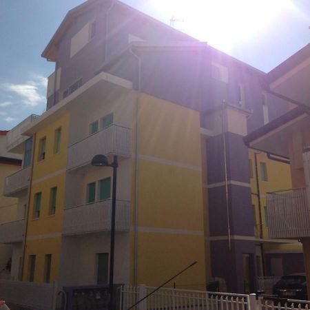 Ferienwohnung Corazza - Trilocale Piano Terra - Agenzia Cocal Caorle Exterior foto
